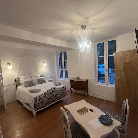 Bed & Breakfast Pavillon Des Communs